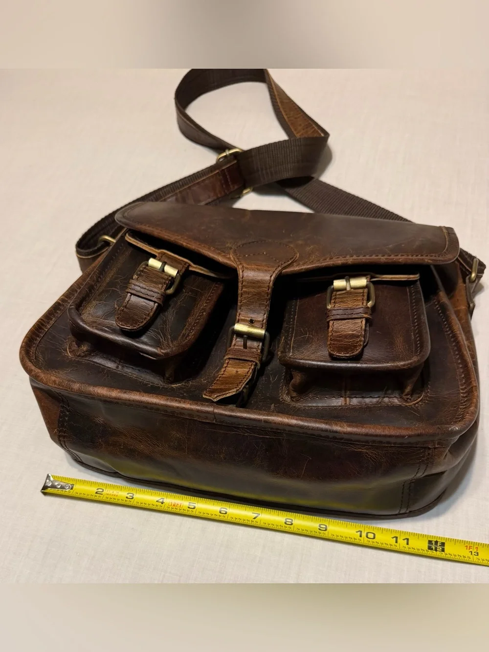 Men's Brown Top Grain Leather Messenger Bag - Rugged Vintage Style